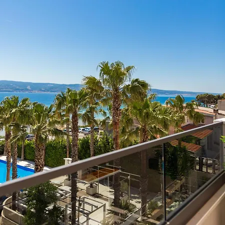 Supreme Penthouse *